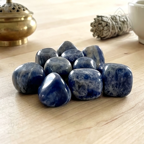 Sodalite Rolada de tamanho 10 a 50 gr, img4, 600px