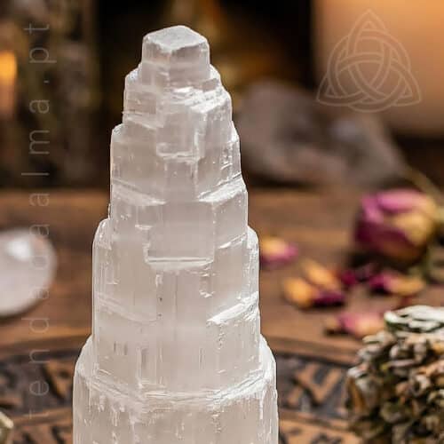Torre de Selenite com cerda de 15cm de altura, acabamento rústico em torre, 600px