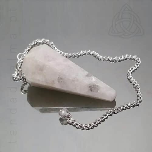 Pendulo de Pedra da Lua, 600px