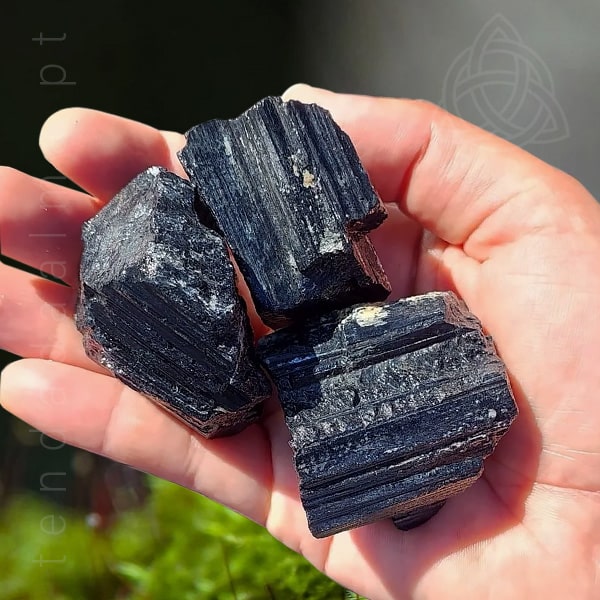 Turmalina Negra Radial em Bruto 200/250 grs, 600px