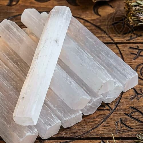 Bastão de Selenite em bruto de 14 a 15cm, acabamento rústico natural, 600px