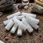 Sticks, pedaços de Selenite em bruto de 5 a 6cm, acabamento rústico natural, 500px