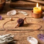 Pendulo com Semente de Rudraksha, banhado a cobre, SEM ESPIRAL, 500px