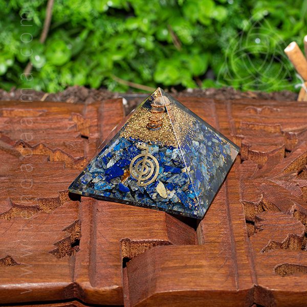 Piramide_de_Orgonite_Lapis_Lazuli_Arvore_da_Vida_500px_2