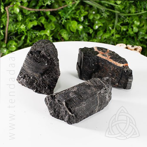 Turmalina_Negra_Brasil_100-150_500px5