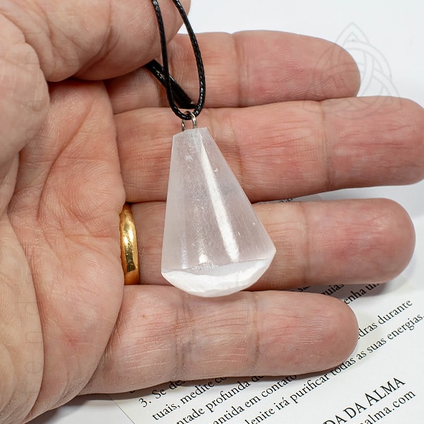 Fio com Lagrima de Selenite, Origem Marrocos, 600px