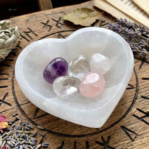 Taça de Selenite em forma de coração de tamanho 110 a 120mm, img2, 600px