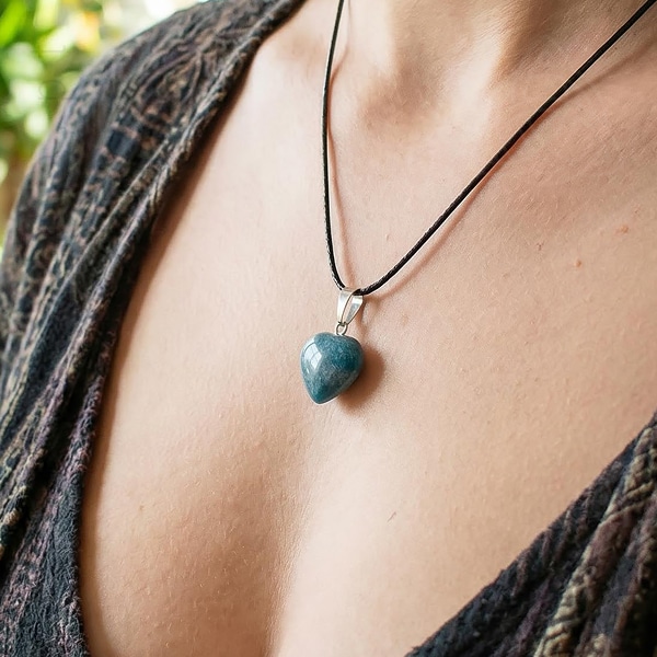 Fio com Coração em Triolita, pequeno, com 15mm de diâmetro, 600px