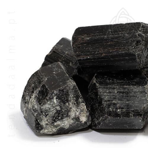 Turmalina Negra Rocha 50-70 600px