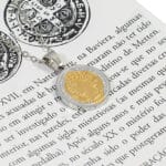 Fio com Medalha de São Bento em Aço Dourado e Prateado 500px