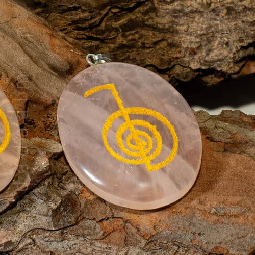 Fio com Cho Ku Rei em Quartzo Rosa Plano, 600 px