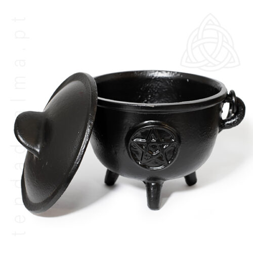 Caldeirao de Ferro Fundido pequeno, tamanho 110 X 130mm, preto com pentagrama, V1, 600px