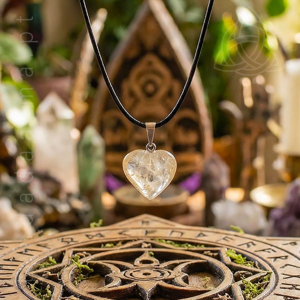 Fio com Coracao de Citrino médio com 25mm, 2, 600px