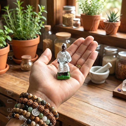 Tenda da Alma 203 Imagem de Chumbo Mini para rituais, assentamentos, devocao, imagem da preta velha em chumbo, 500px