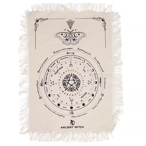 Pano para pendulo em algodao puro com borboleta e pentagrama, cor natural e preto
