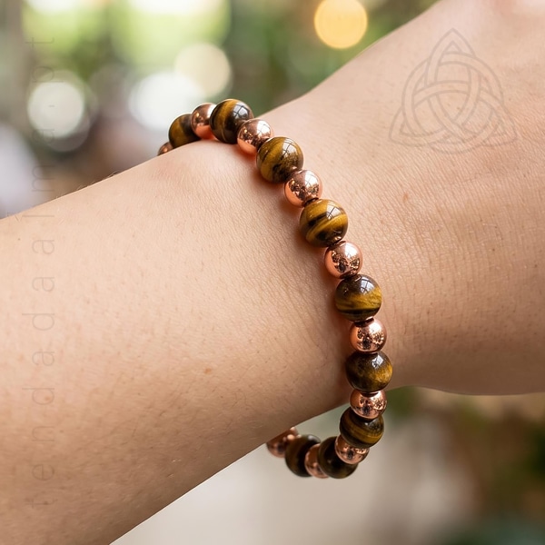 Pulseira banhada a cobre e Olho de Tigre com esferas de 6mm e 8 mm